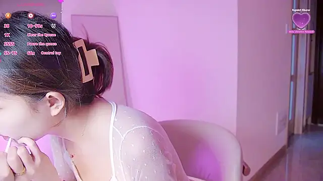 Snapshot of cococo77 chatting on September 22, 6:37 am cococo77 online show from September 22, 6:37 am