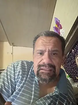 curiousonlooker10 online show from February 6, 11:41 pm