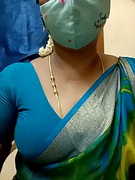 Snapshot of sushma26 chatting on June 30, 8:21 pm sushma26 online show from June 30, 8:21 pm