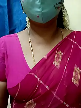 Snapshot of sushma26 chatting on July 3, 5:41 pm sushma26 online show from July 3, 5:41 pm
