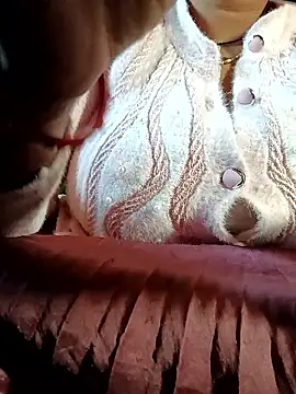 CUTGIRL76 online show from January 11, 9:47 am