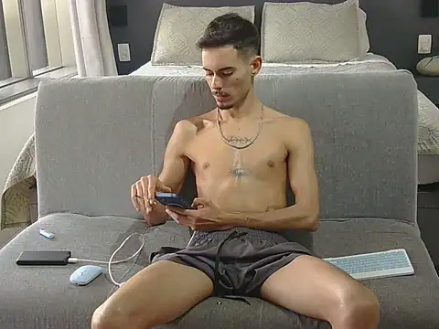 Snapshot of Oheitorofc chatting on October 14, 1:34 pm Oheitorofc online show from October 14, 1:34 pm