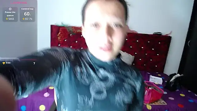 Cherry vald online show from December 20, 12:34 pm