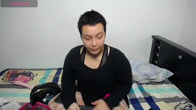 Snapshot of Cherry_vald chatting on July 10, 11:46 am Cherry vald online show from July 10, 11:46 am