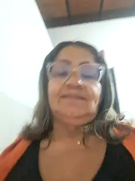 Snapshot of Vickysweeeettt chatting on June 10, 8:02 am Vickysweeeettt online show from June 10, 8:02 am