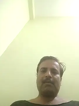 vardh033 online show from September 20, 5:03 pm