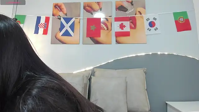 Sara mora  online show from July 17, 12:45 pm