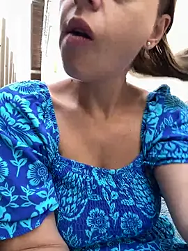 Snapshot of ladywithbigass chatting on July 28, 1:10 pm ladywithbigass online show from July 28, 1:10 pm
