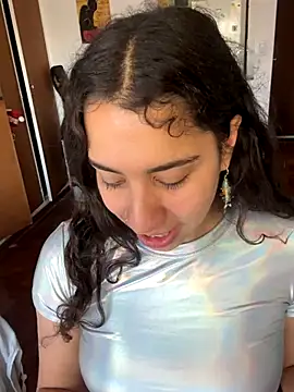 Souphicherry online show from January 6, 9:50 pm