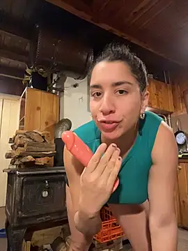 Snapshot of Souphicherry chatting on July 5, 4:52 am Souphicherry online show from July 5, 4:52 am
