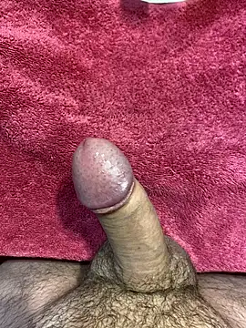 Snapshot of franc85729 chatting on December 22, 8:33 am franc85729 online show from December 22, 8:33 am