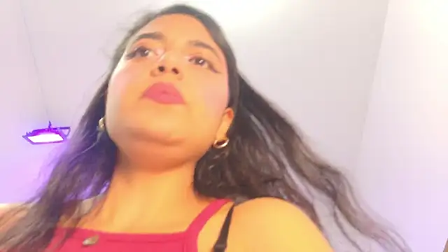 Snapshot of thalia888_ chatting on July 15, 7:30 pm thalia888 online show from July 15, 7:30 pm