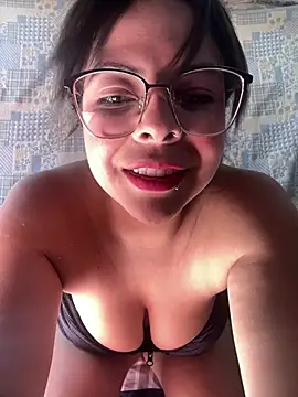 Snapshot of MiaCollinssx chatting on July 31, 2:16 pm MiaCollinssx online show from July 31, 2:16 pm