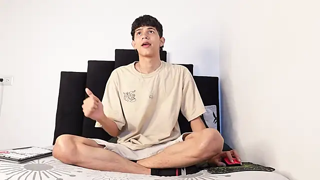 alexmark  online show from October 24, 1:40 pm