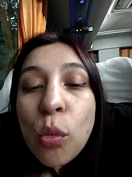 Snapshot of caronicole77 chatting on October 27, 11:09 pm caronicole77 online show from October 27, 11:09 pm