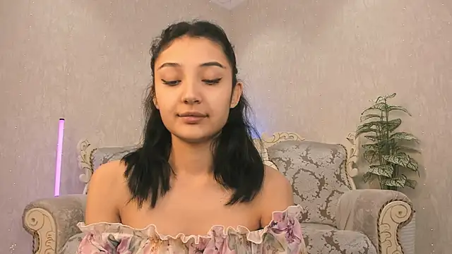 Snapshot of Rei_ramiki chatting on October 11, 5:39 am Rei ramiki online show from October 11, 5:39 am