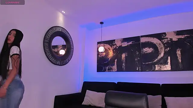 BonnyRose online show from February 28, 8:21 pm