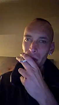 Snapshot of Leshok chatting on March 6, 4:42 am Leshok online show from March 6, 4:42 am
