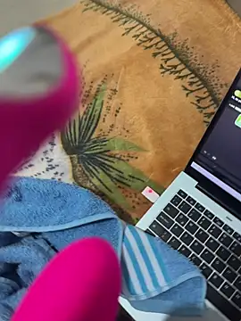 Luciaparker03 online show from July 27, 2:51 am