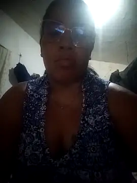 Big ass submissive online show from November 4, 1:38 am