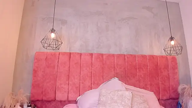 Snapshot of _miss_mia chatting on May 25, 11:49 am miss mia online show from May 25, 11:49 am