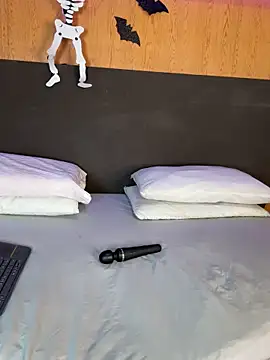 Snapshot of Alexia__cox chatting on October 31, 3:40 am Alexia cox online show from October 31, 3:40 am