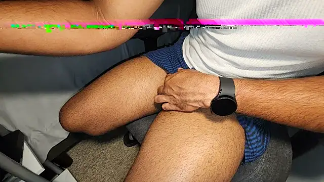 Snapshot of catt18 chatting on September 19, 3:52 am catt18 online show from September 19, 3:52 am