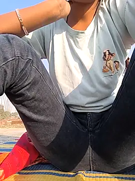 Antique-stickchart-couple online show from November 7, 2:33 am