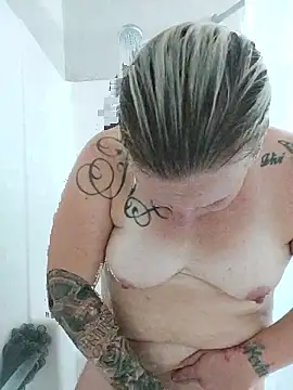 smoothlikemilk09 online show from November 6, 4:02 am