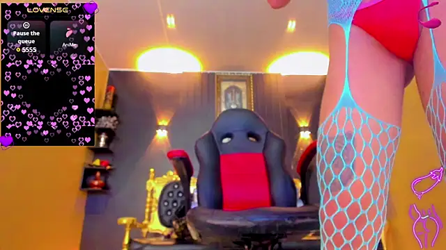 Natasha clifford online show from November 4, 7:13 pm