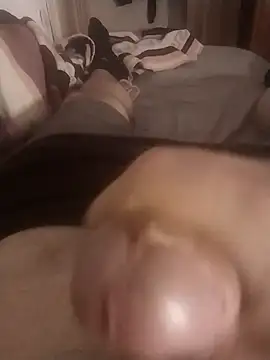 Snapshot of Yhnist34 chatting on February 6, 12:41 pm Yhnist34 online show from February 6, 12:41 pm