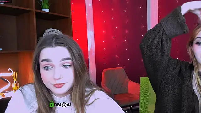 Snapshot of luna_tin chatting on November 18, 5:45 am luna tin online show from November 18, 5:45 am