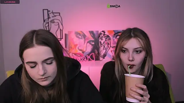 Snapshot of luna_tin chatting on November 19, 5:40 am luna tin online show from November 19, 5:40 am