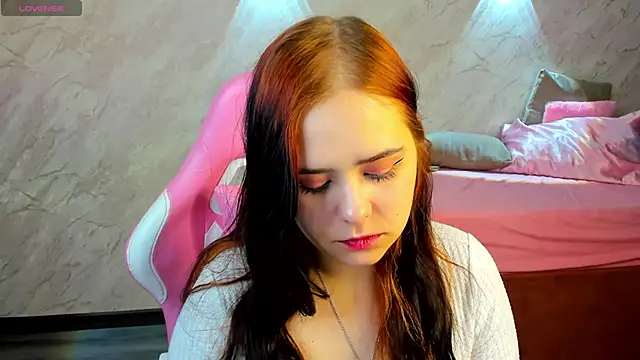 Alis Platt online show from January 17, 4:06 am