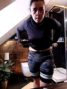 Blackariel online show from March 24, 7:13 am