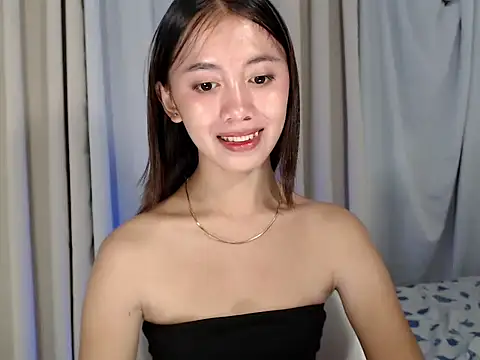 lovely kiannaHugecock online show from September 12, 8:14 am