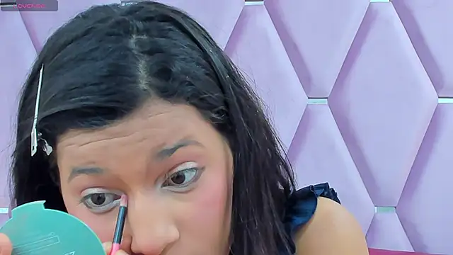 MaskedGirl  online show from October 29, 12:07 pm