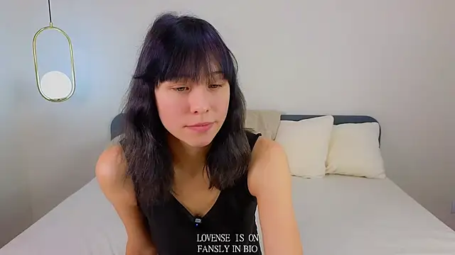 BritniBers online show from November 8, 10:37 am