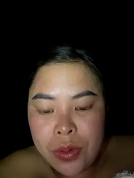 Snapshot of han-cute chatting on September 19, 1:34 pm han-cute online show from September 19, 1:34 pm