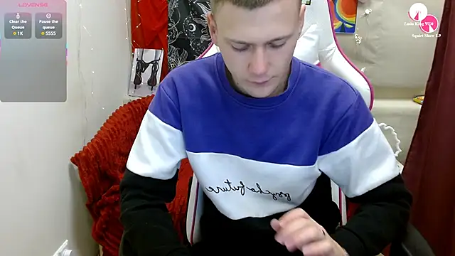 Xavier Night81 online show from October 3, 7:27 am