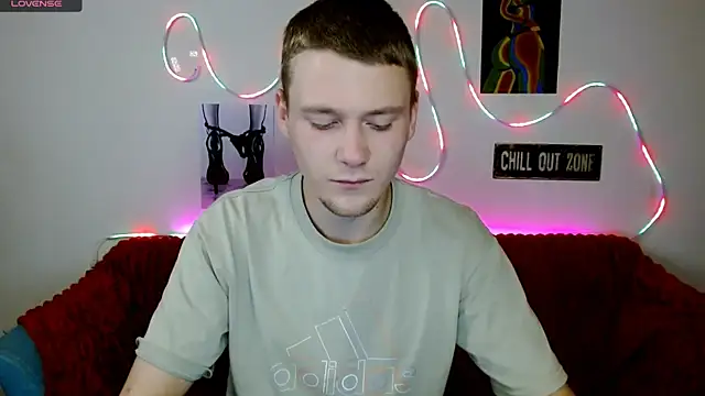 Xavier Night81 online show from November 16, 9:04 am