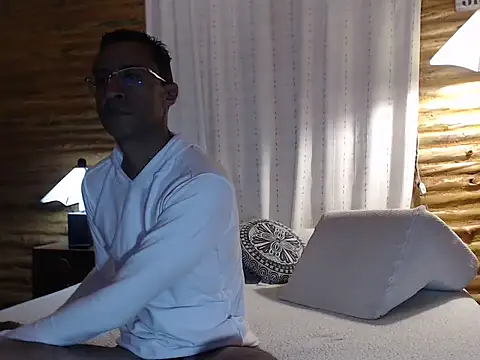 Snapshot of Asher_Bram1 chatting on May 8, 2:28 am Asher Bram1 online show from May 8, 2:28 am