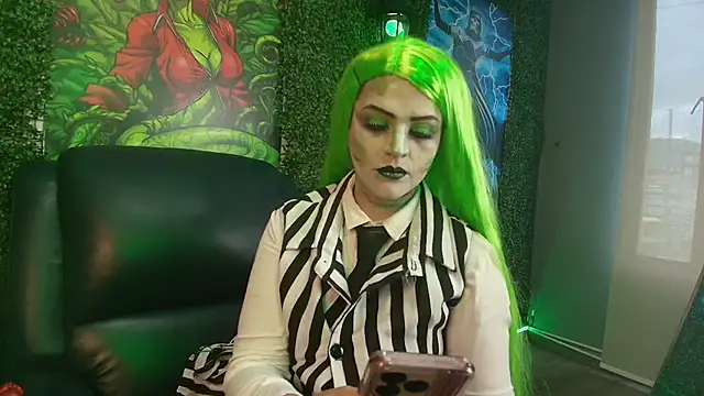 Skylar  Desire online show from October 31, 1:01 pm