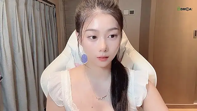 Makinghappymyself  online show from November 18, 12:38 am