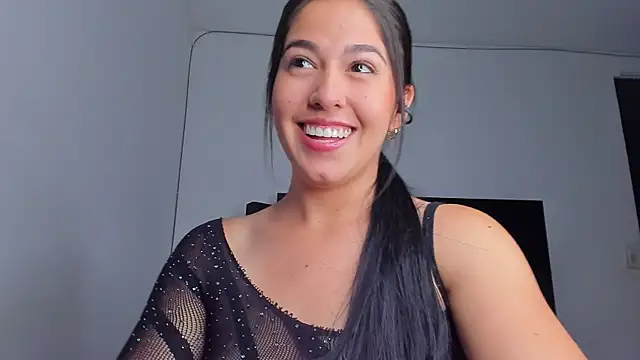 tianastone  online show from May 15, 2:29 am