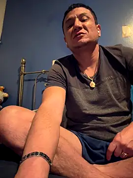 stevo170t online show from December 1, 4:39 am