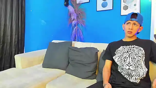 Marcus and Tony online show from February 25, 3:27 am