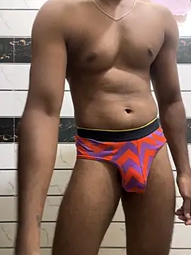 Snapshot of x7bong chatting on October 14, 8:04 am x7bong online show from October 14, 8:04 am