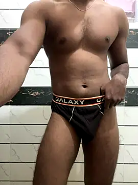 Snapshot of x7bong chatting on November 10, 3:05 am x7bong online show from November 10, 3:05 am