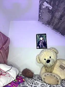 Melody rouxxx online show from December 16, 12:04 am